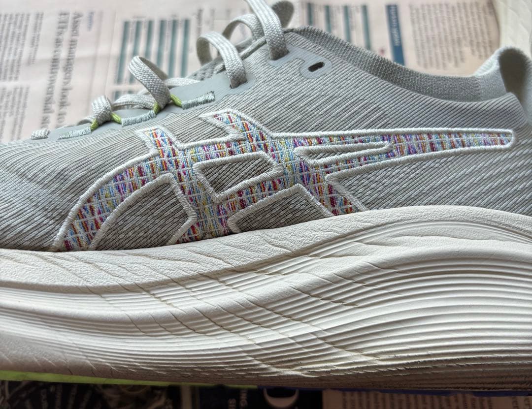 ⑩ asics　アシックス　GEL-NIMBUS 27　ランニングシューズ