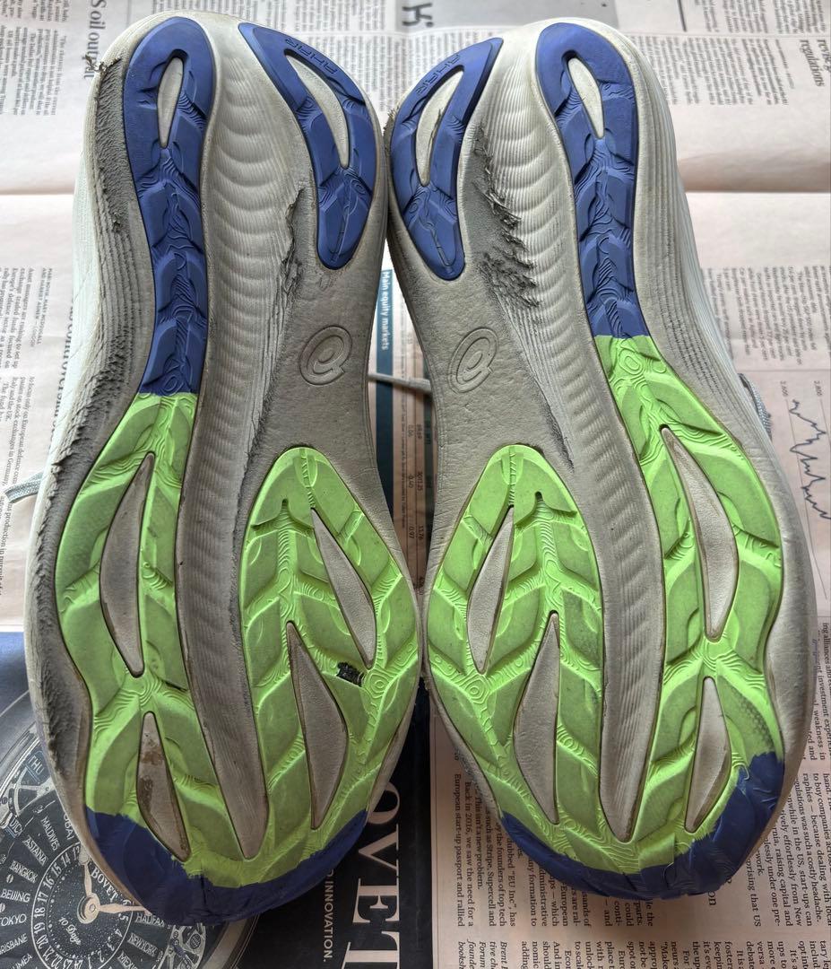 ⑩ asics　アシックス　GEL-NIMBUS 27　ランニングシューズ