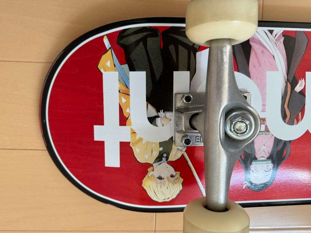 新品 鬼滅の刃 ELEMENT スケボー
