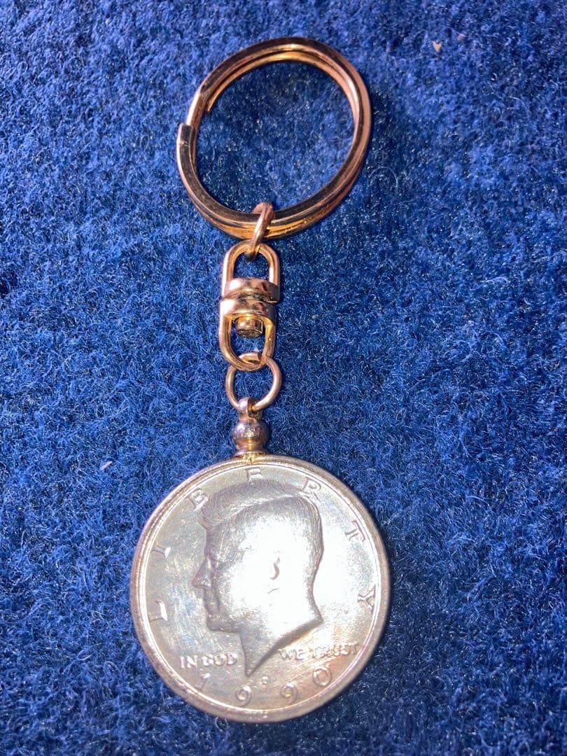 ケネディ  専用アメリカ製キーホルダー付き ２万円