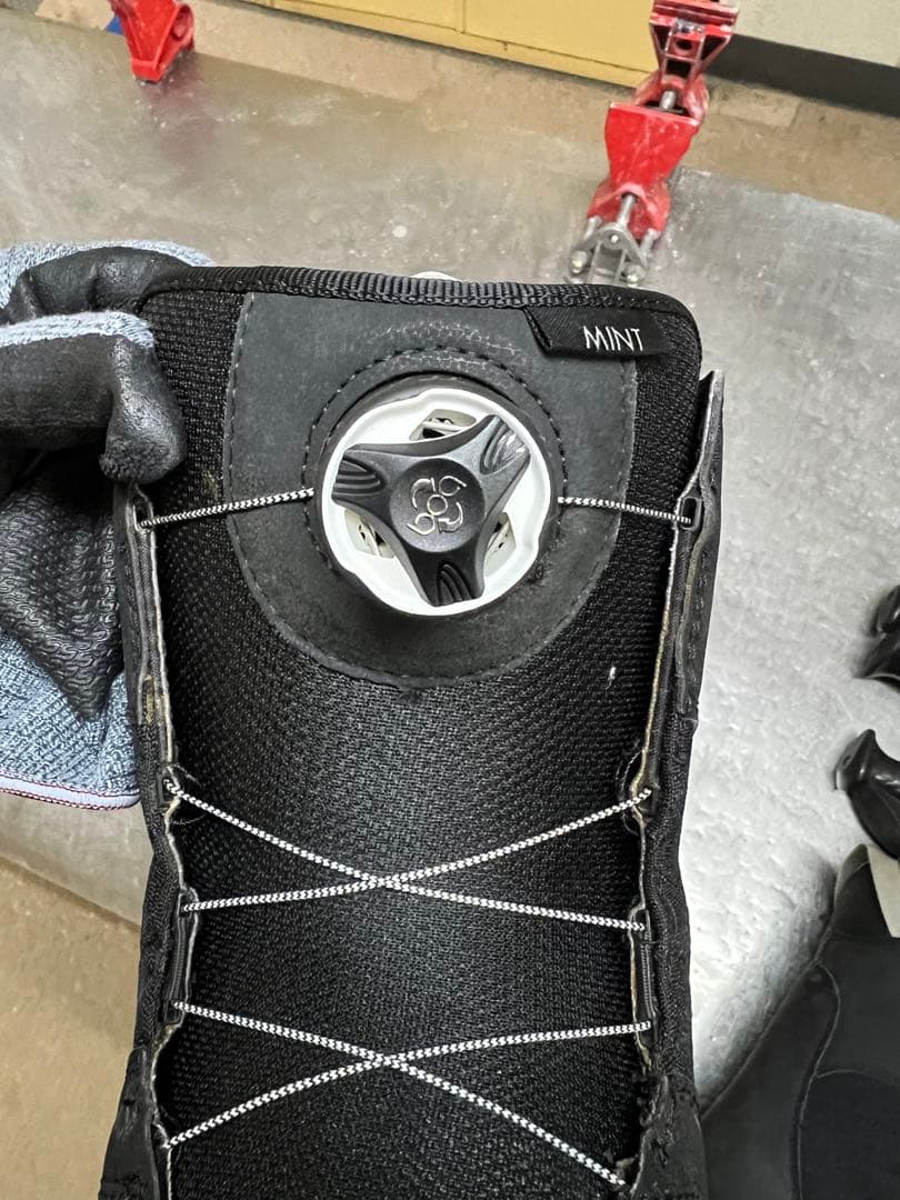 BURTON Mint ブラック スノーボードブーツ 女性用 24.5