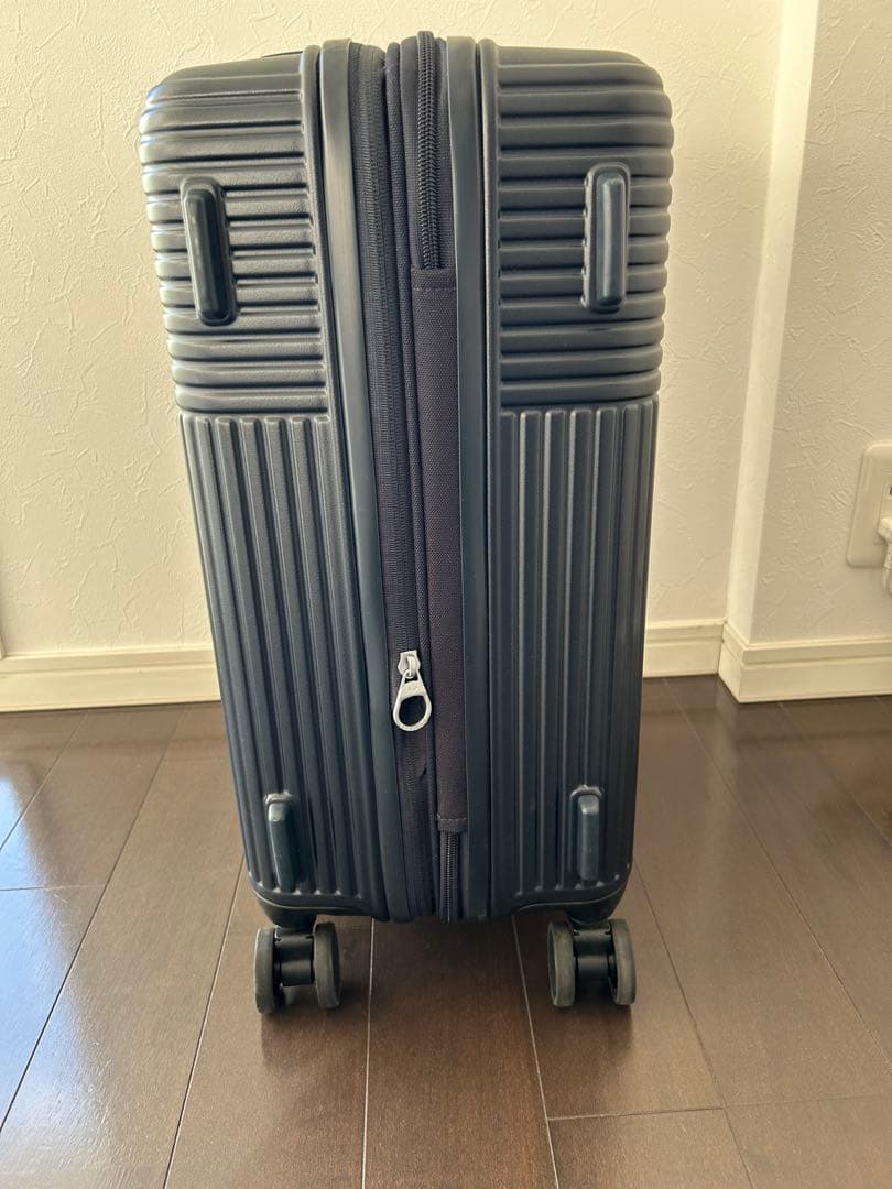 サムソナイト　キャリーケース　35ℓ