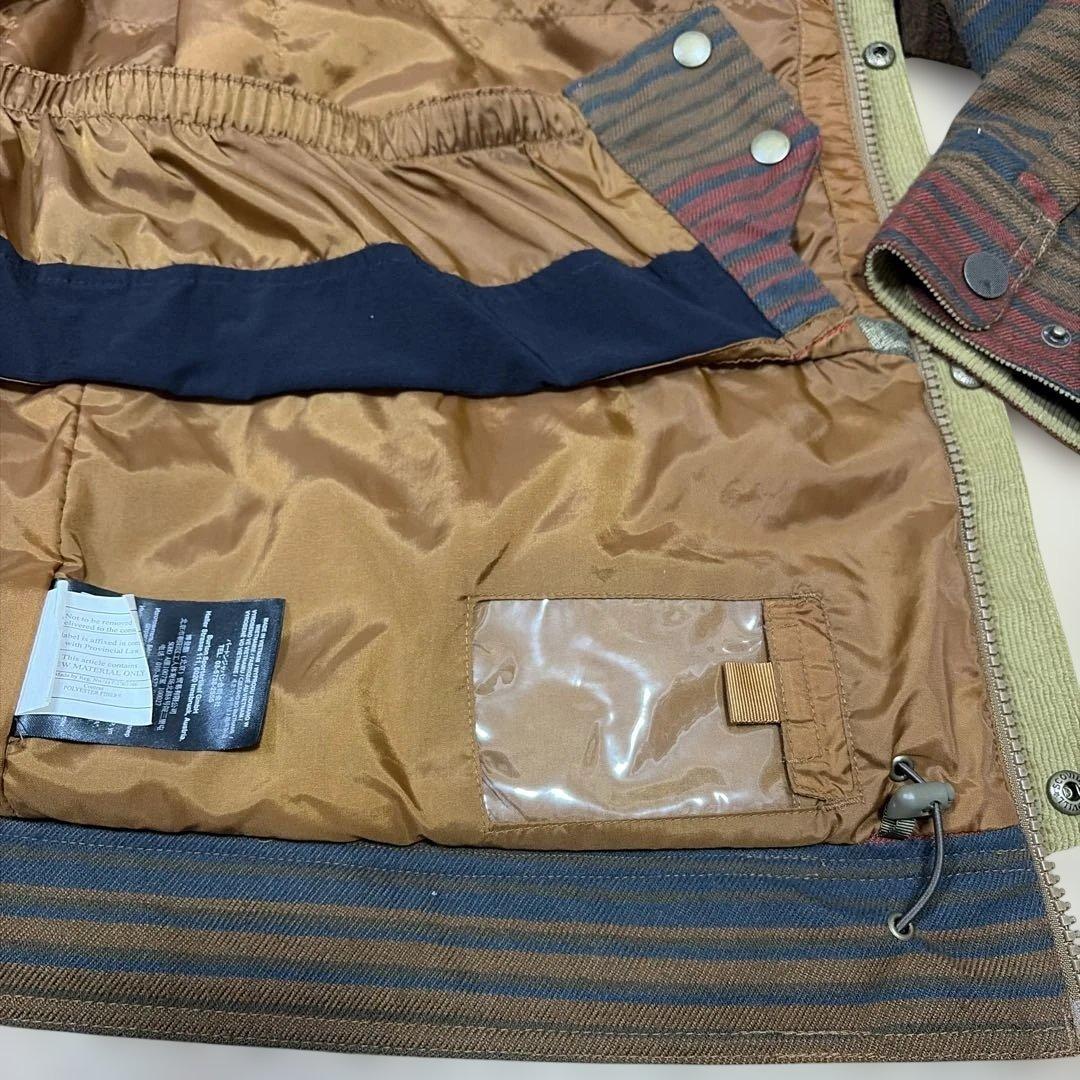 【最終値下大人気美品】BURTON 中綿フーディジャケット ボーダー柄Lサイズ
