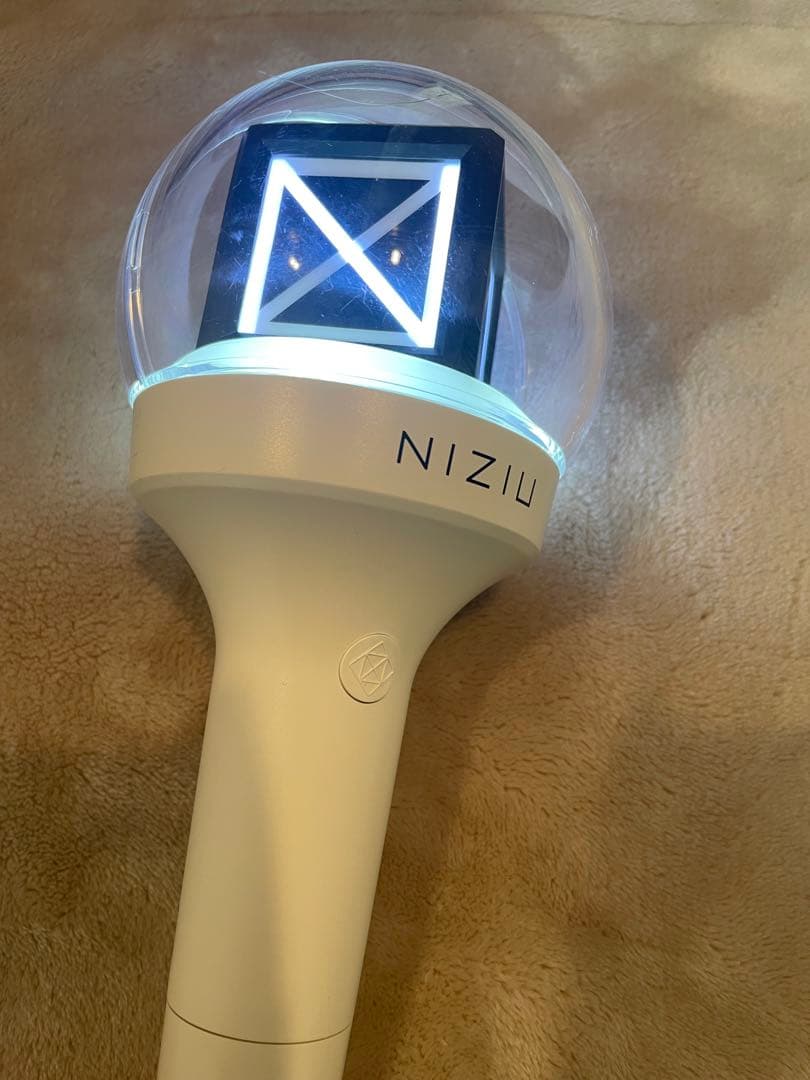 NIZIU ペンライト ホワイト