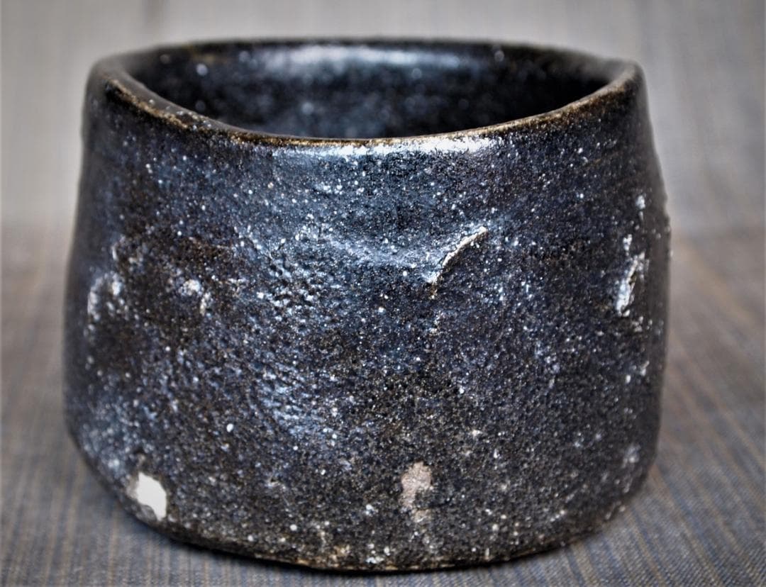 未使用★辻村塊【師＆父：辻村史朗】★引出し黒茶碗★★共箱・共布