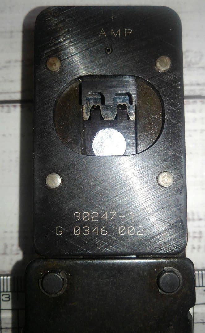 【美品】メイテンロック　●Tyco(旧AMP)●90247-1●圧着工具