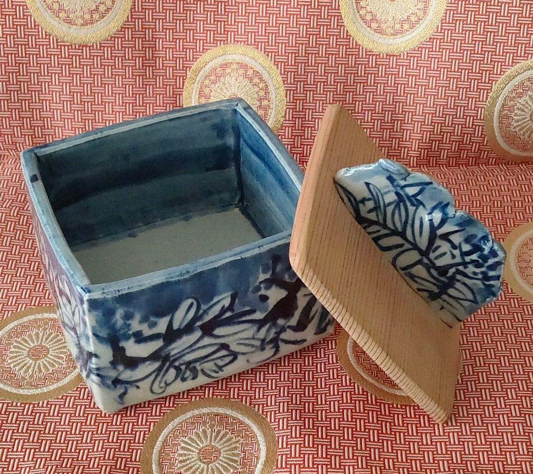 染付け　小箱