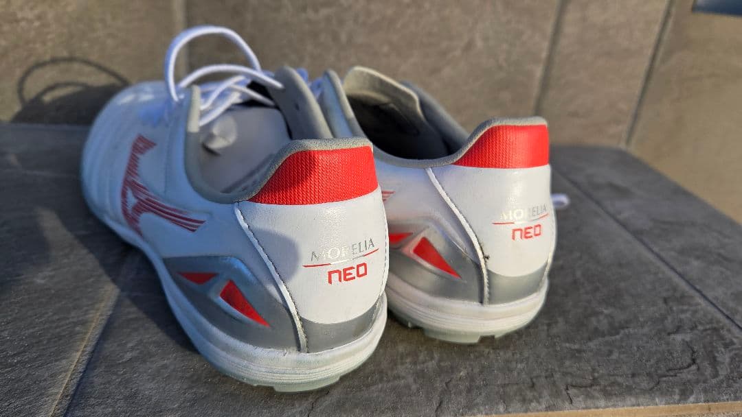 日本未発売　モレリアNEO4 PRO AS 26.5cm