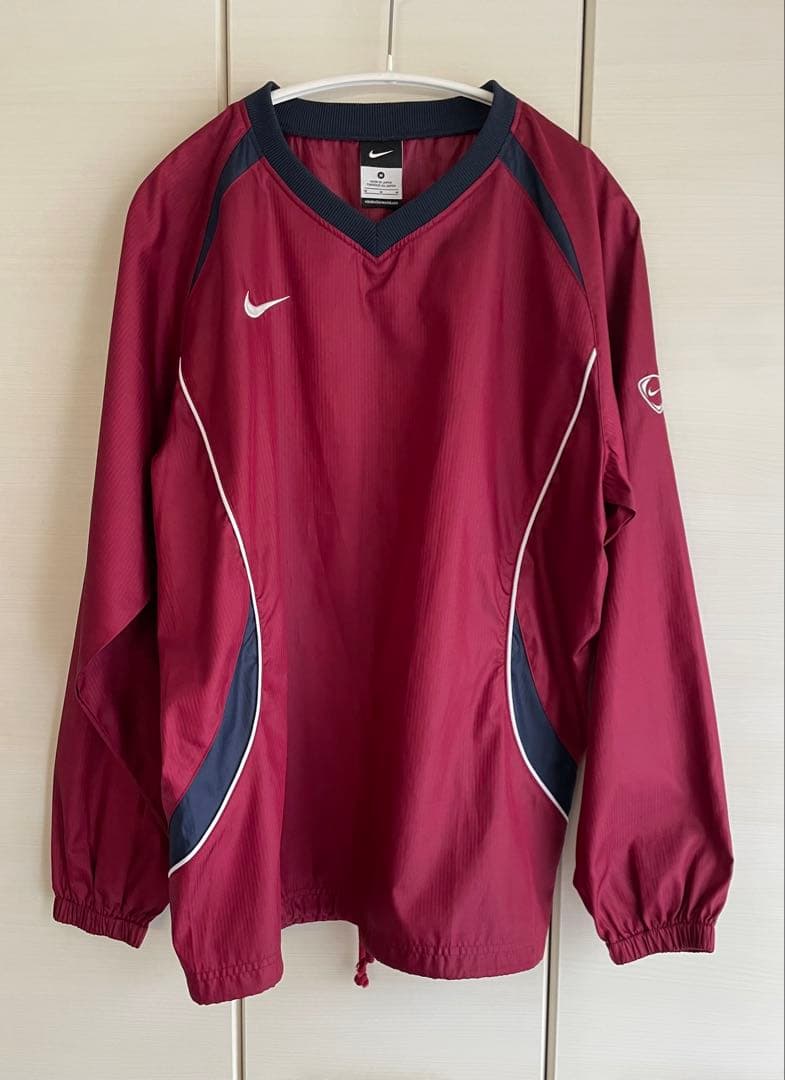 Nike バーガンディ ウィンドブレーカー プルオーバー