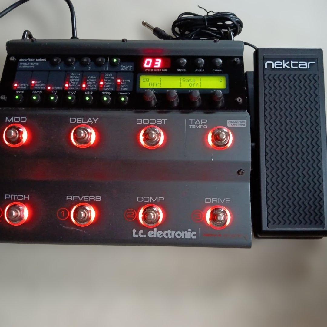 ギター t.c. electronic Novasystem