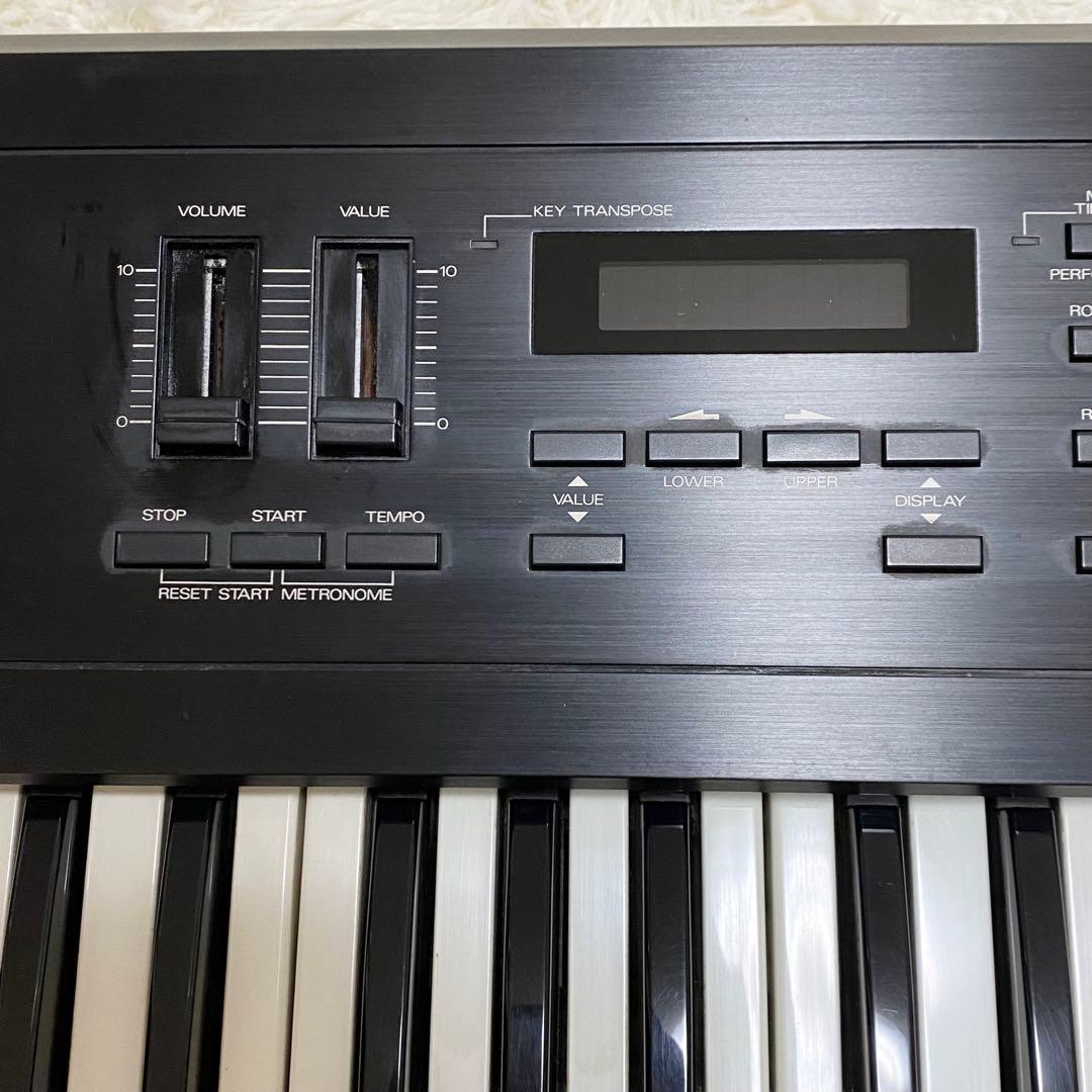 【最終値下げ】【希少】ROLAND シンセサイザー D-10 61鍵 キーボード