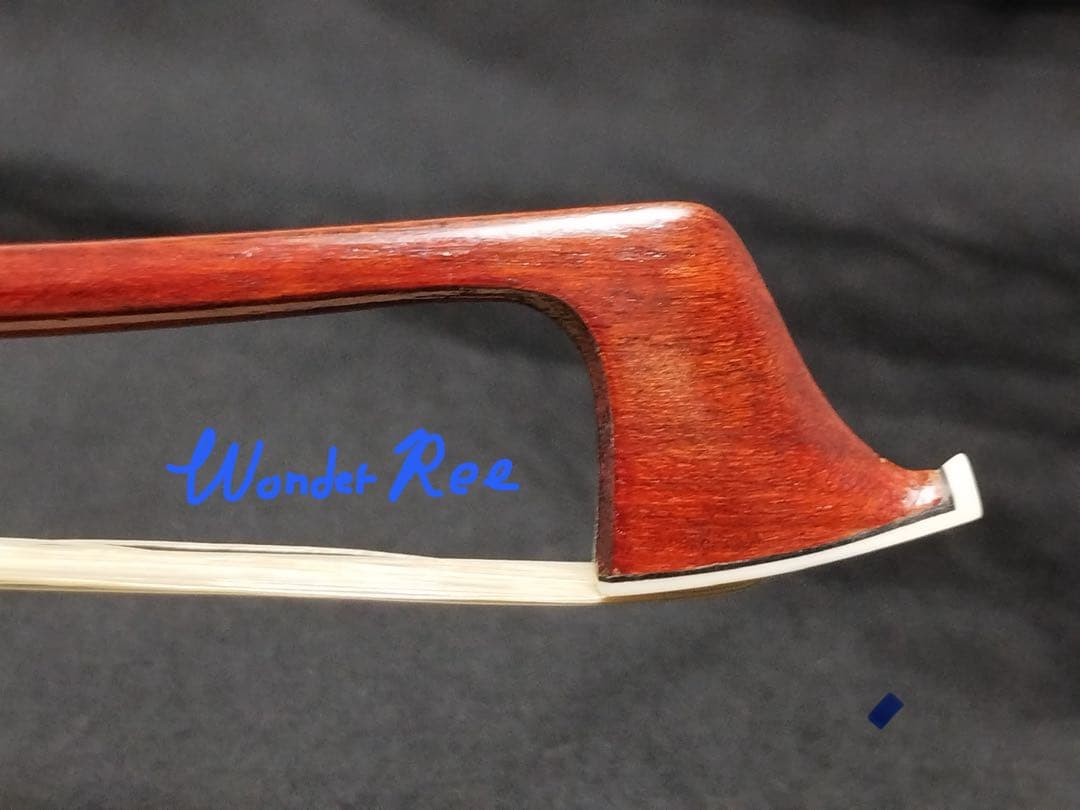 ⚫︎An Old French Violin Bow / J.T.L