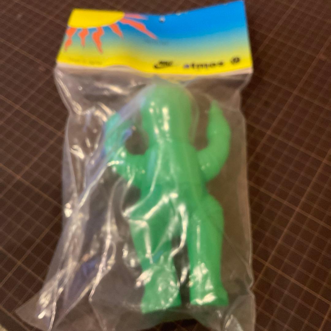 新品 未開封　ナイキ　アトモス　電撃ナイキ大作戦　ソフビ　蓄光　日本製　非売品