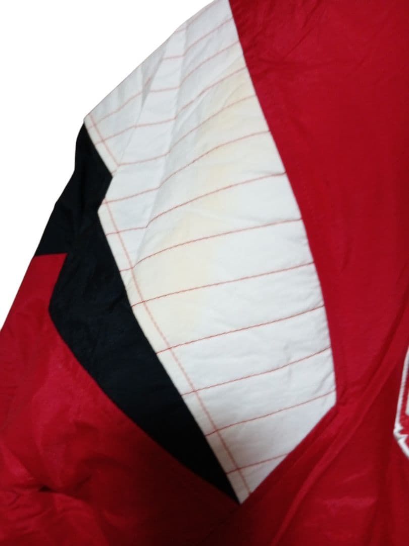 UTAH ナイロンプルオーバージャケット　新品タグ付きデッドストック品