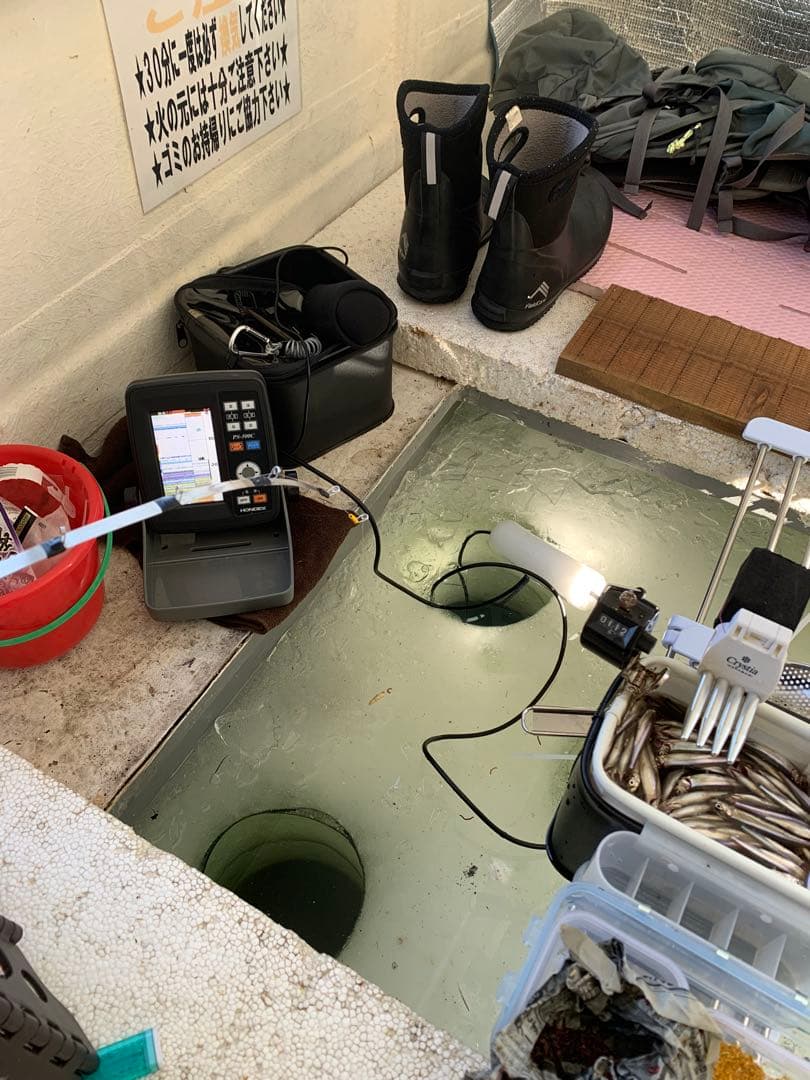 ワカサギステンレス穂先　 300ミリ　　２本