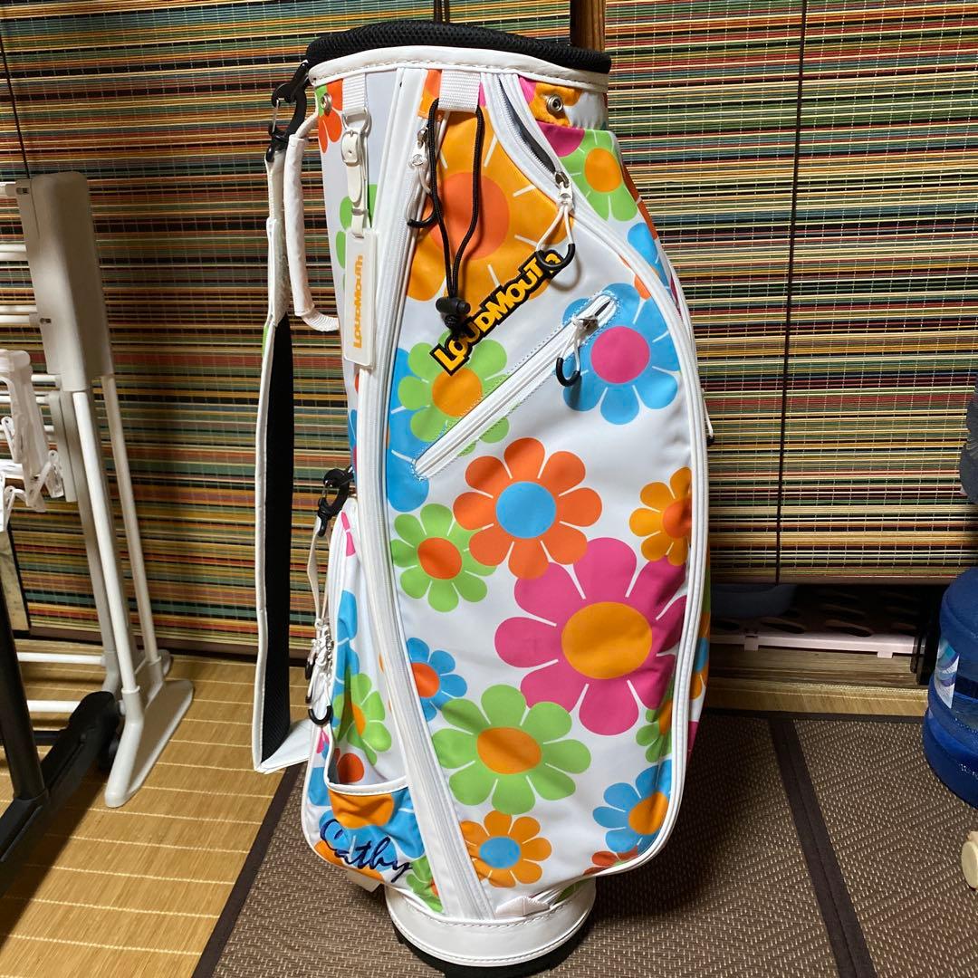 ことね LoudMouth フラワーパターン ゴルフバッグ