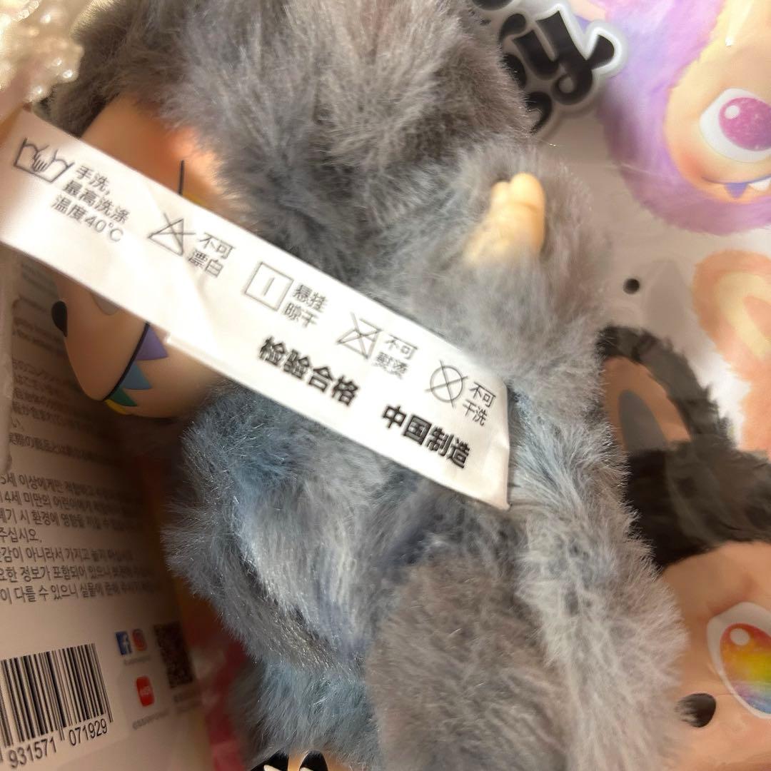 ラブブ エナジー シークレット labubu ぬいぐるみペンダント