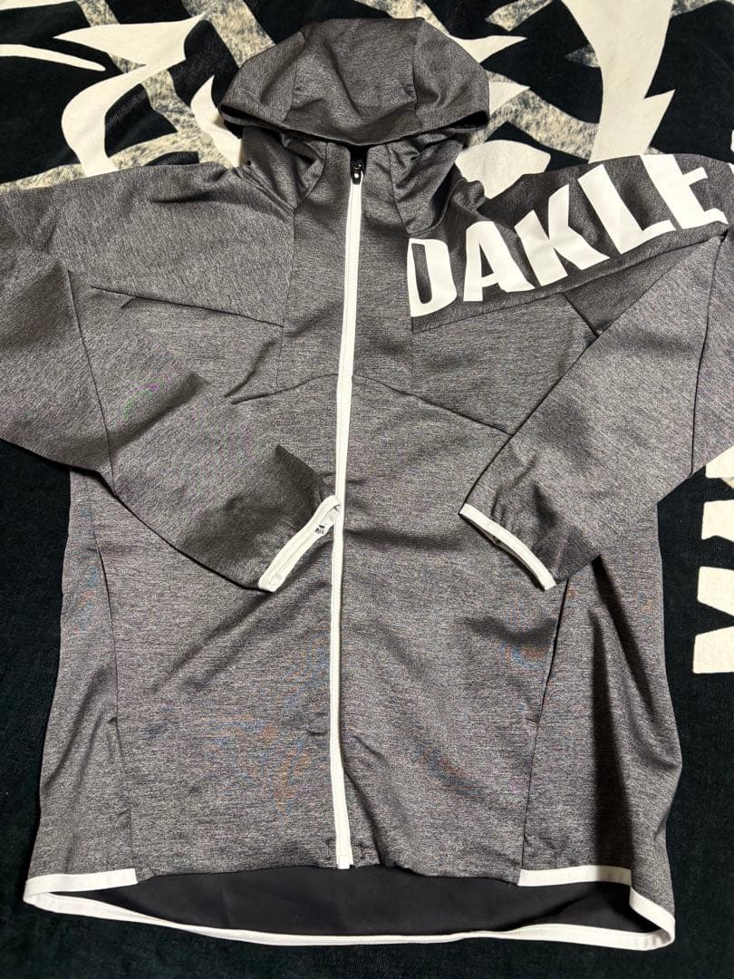 美品★OAKLEY オークリー セットアップ トレーニングウェア グレー L