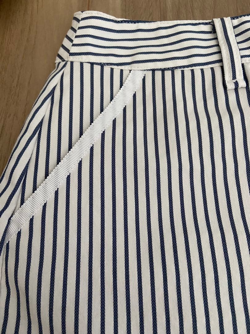 【新品未使用】Black&White スカート