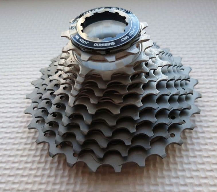 SHIMANO 11s CN-HG901チェーン CS-R9100スプロケット