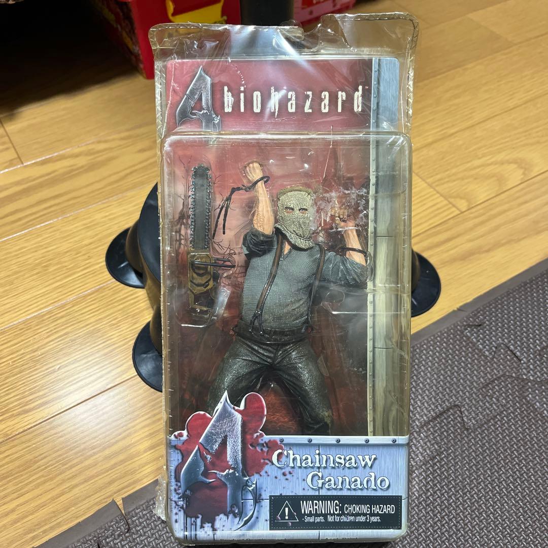 バイオハザード4 フィギュア NECA Chainsaw Ganado