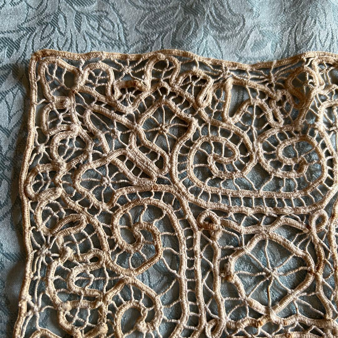 ベージュ　アンティークレース　フランス