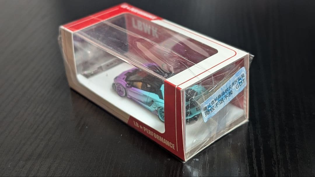 1/64 LBWK ランボルギーニ アヴェンタドール 2.0 LP700 漸變色