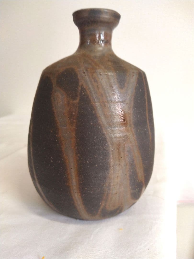 備前焼　若宮窯太田富夫（伝統工芸士）作　青備前徳利