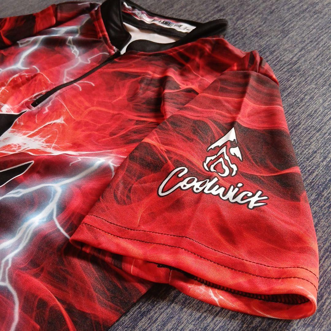 【新品】ボウリングウェア　ブランズウィック　日本サイズM　 レッド