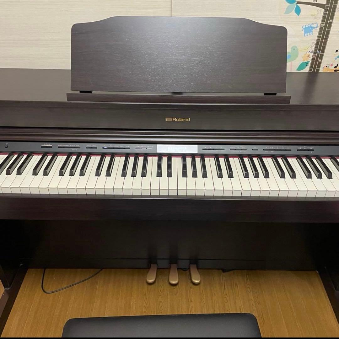 電子ピアノ　ローランド