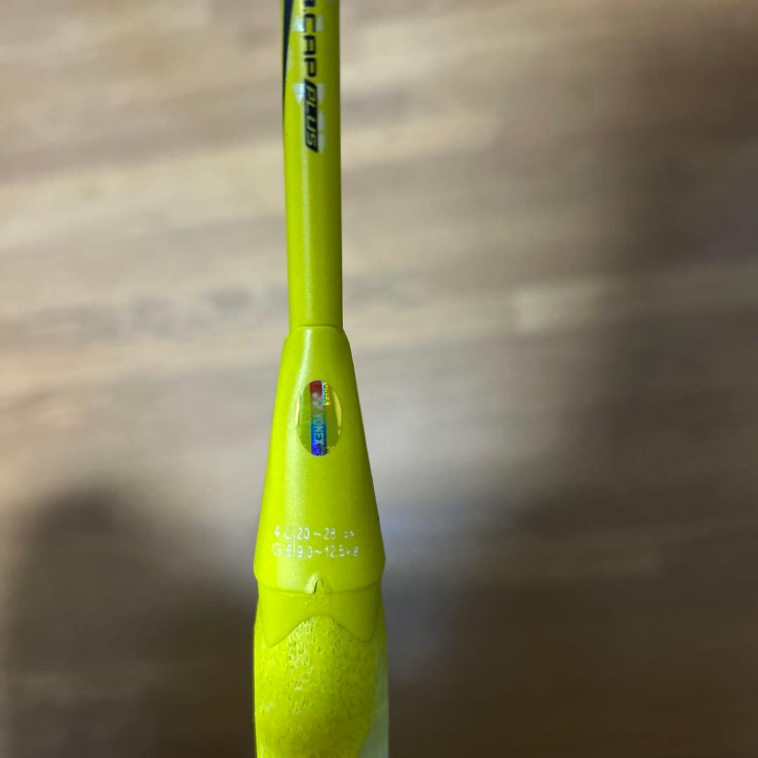 ナノフレア 1000z バドミントンラケット 4U