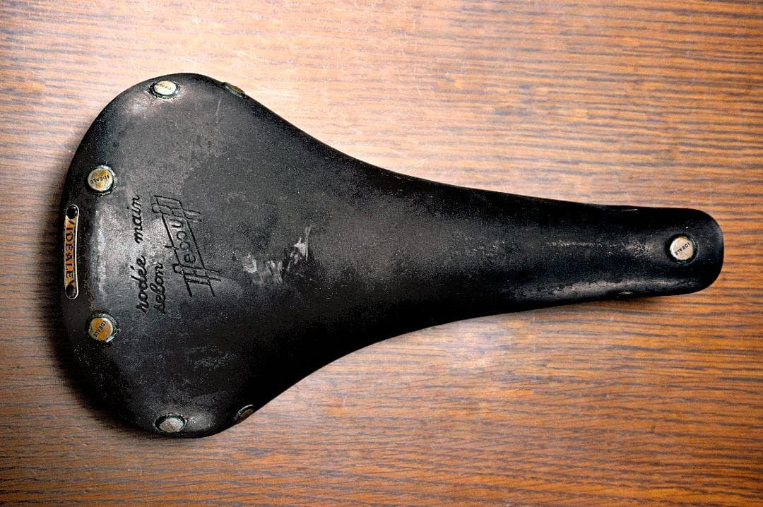 ★IDEALE 90　　【未使用品】　アルミ製支持台　コレクター用など　♪