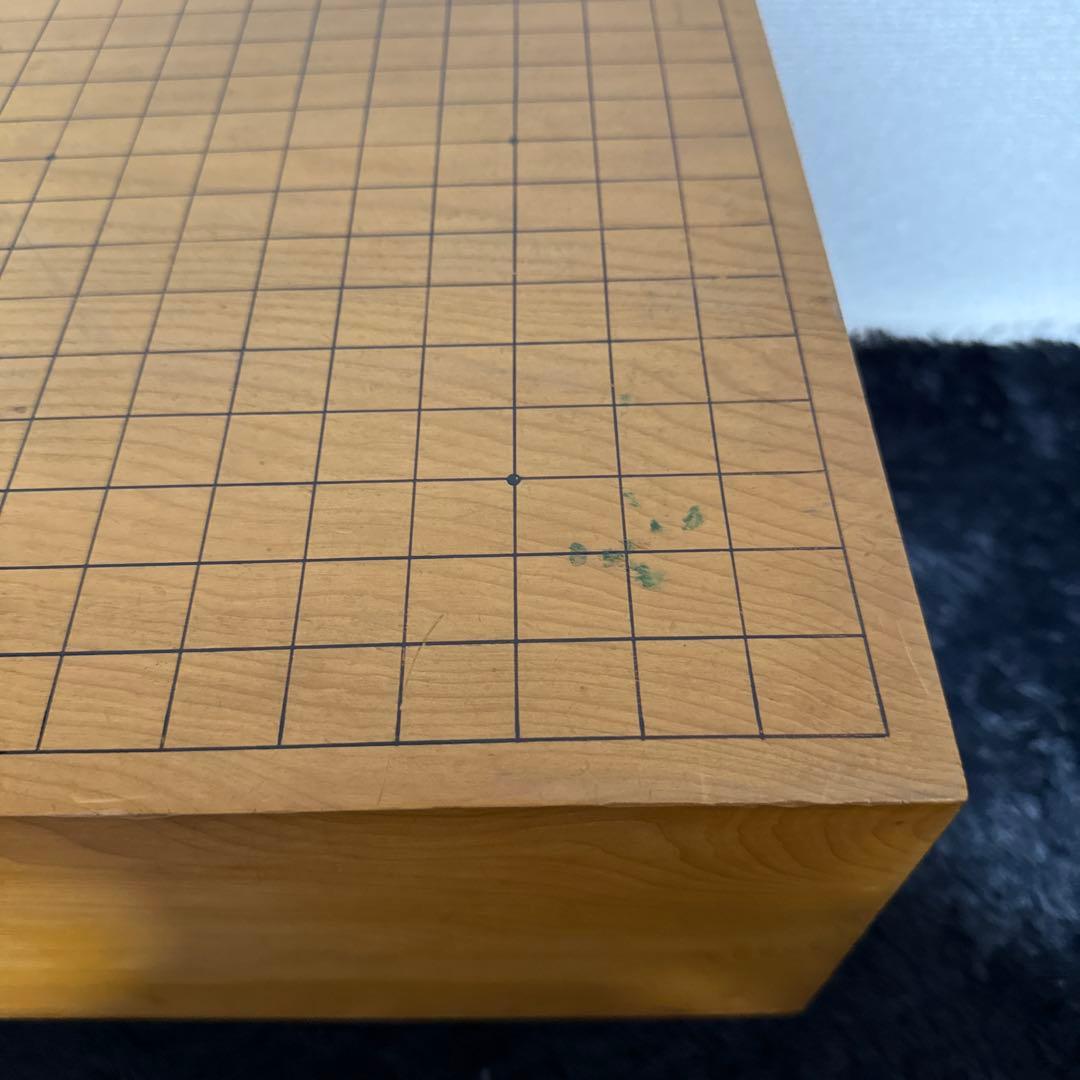 高級 囲碁盤 へそ付き 木製 巨大 足付 45×41 厚さ17cm