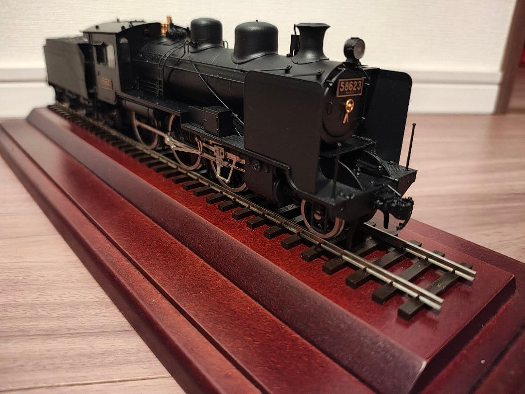 日本車輌製造株式会社 創立100周年記念 形式8620蒸気機関車 模型