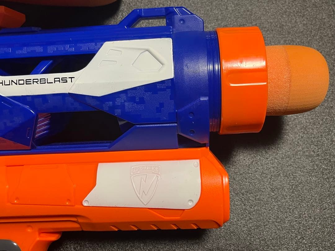 ナーフ サンダーブラスト ThunderBlast ＆ミサイルホルダー セット