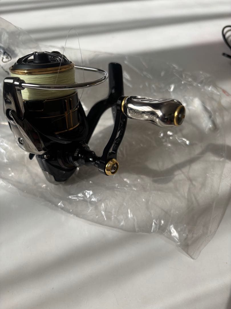 Daiwa BALLISTIC LT 2000SS-P スピニングリール