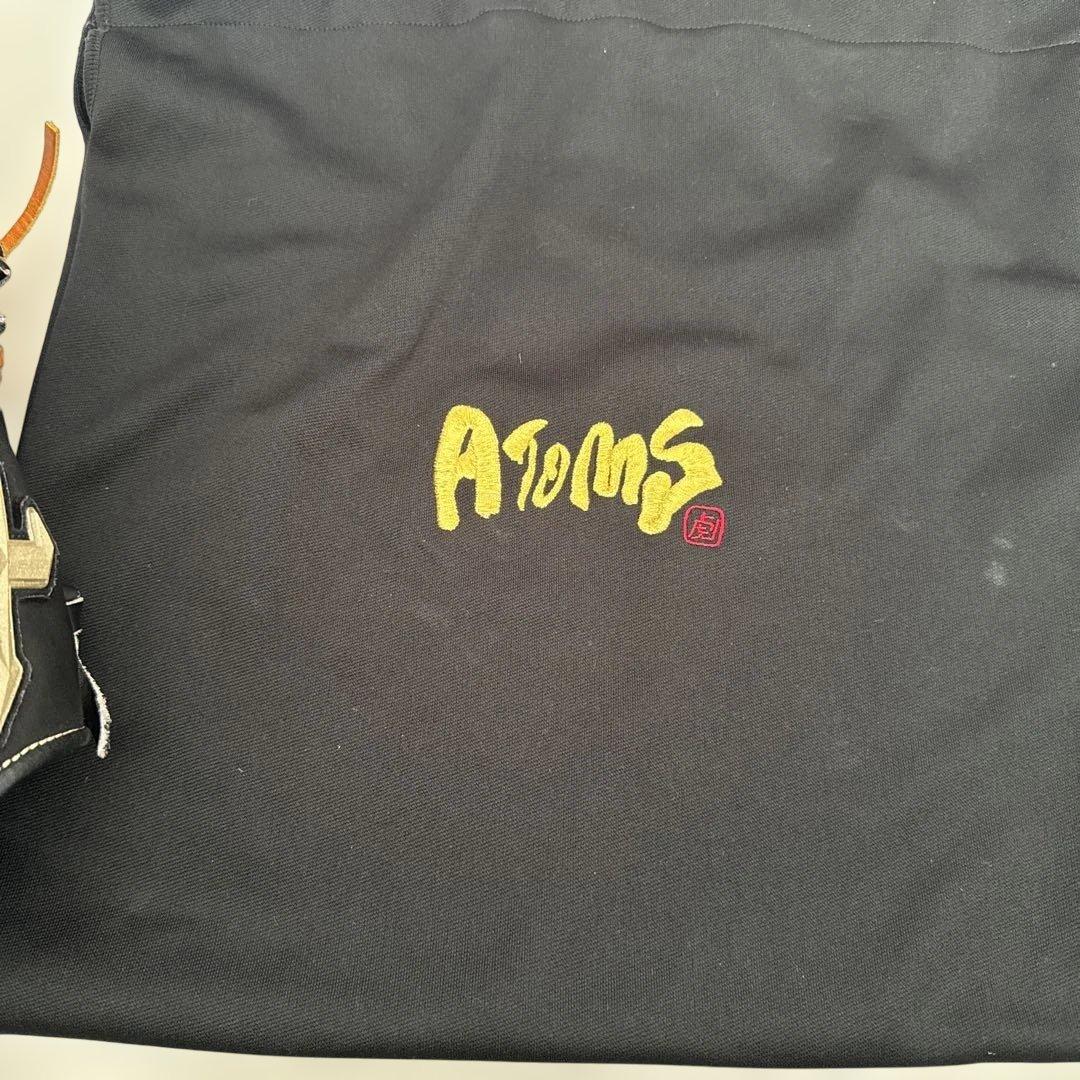 アトムズ　軟式グローブ 黒/オレンジ