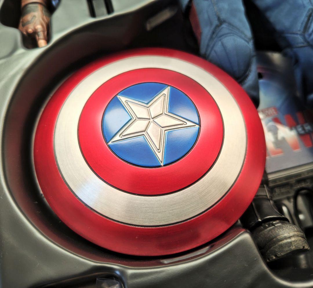 【開封美品】ホットトイズ　シビル・ウォー　キャプテンアメリカ