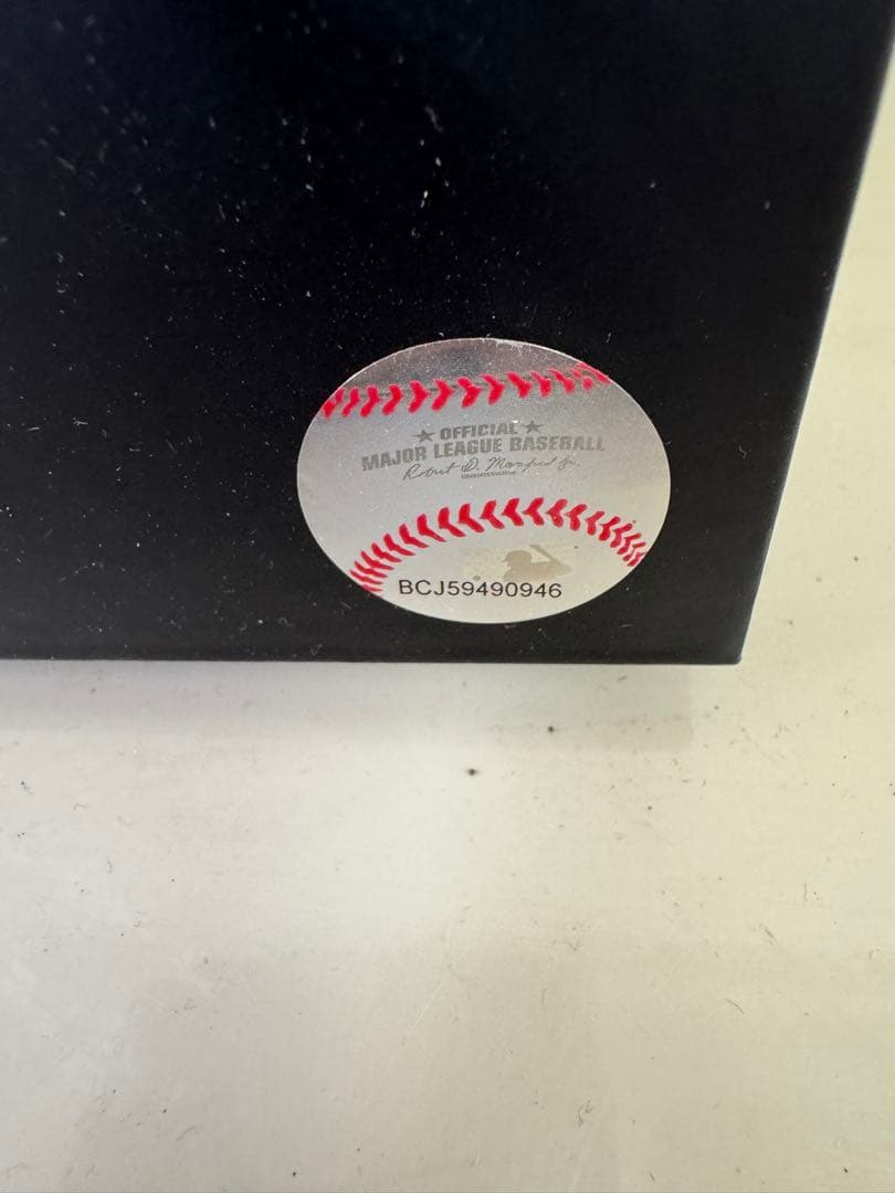 大谷翔平 2023ア・リーグ ホームラン王＆MVP獲得記念 額装ピンズセット