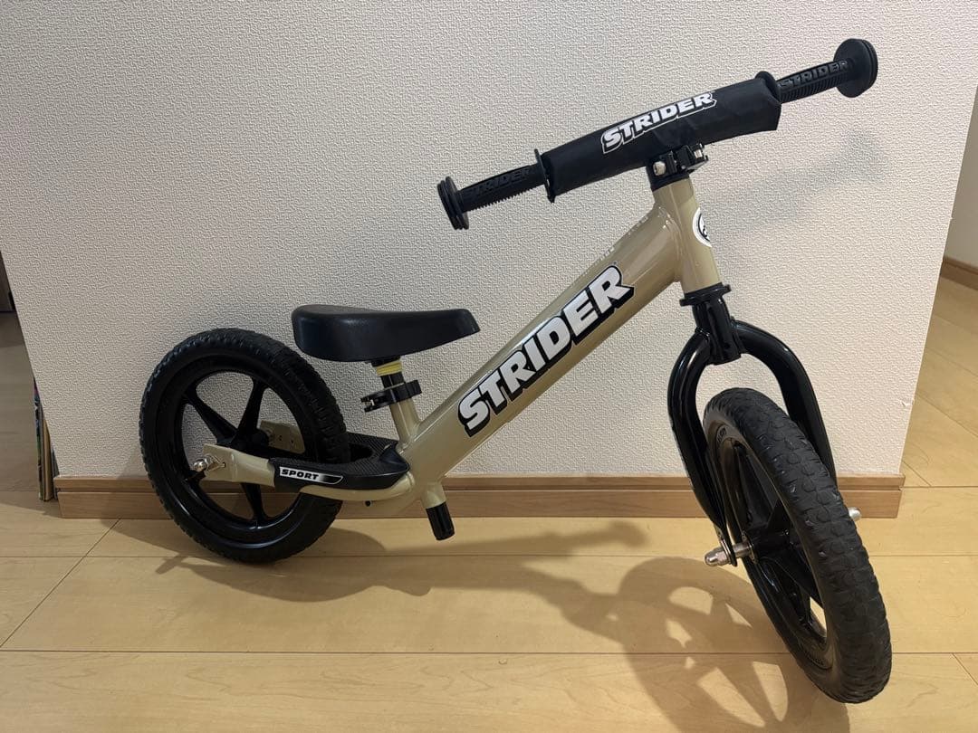 STRIDER 12 限定カラー【サファリ】　プロテクター付き