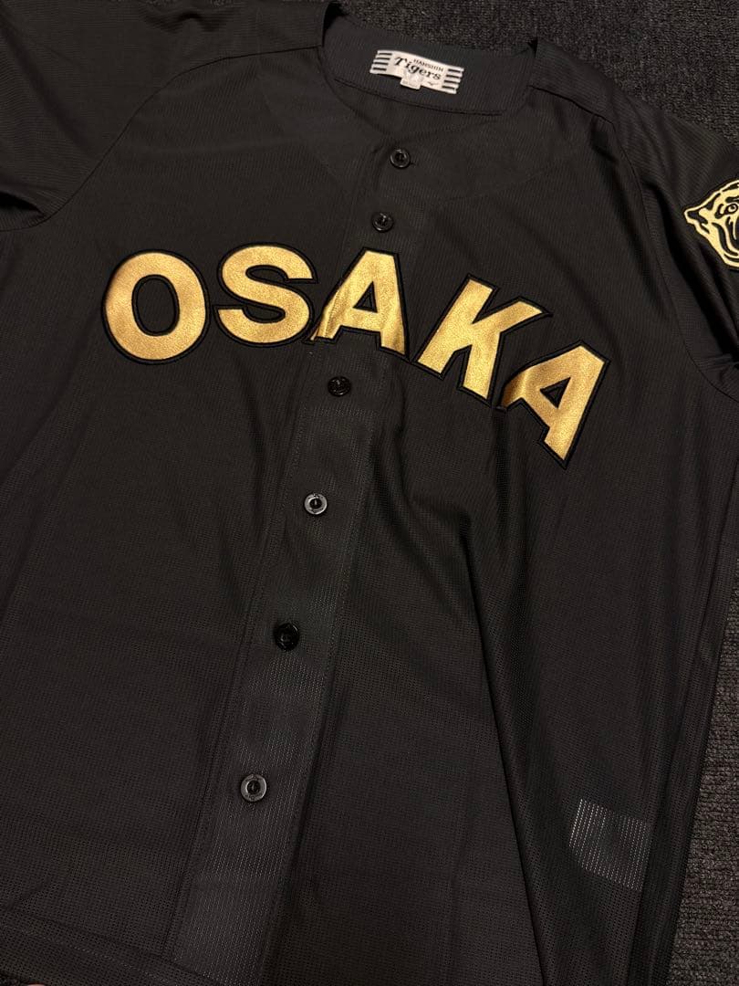 阪神タイガース B-luck Dynamite レプリカユニフォーム　Mサイズ