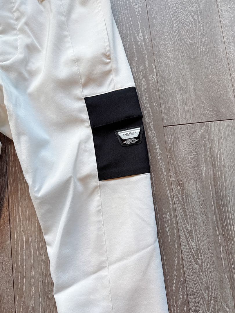 【美品】MARK&LONA パンツ ボトムス 白 CODE スウェット