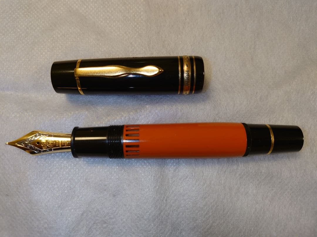 MONTBLANC モンブラン 万年筆 作家シリーズ1992年 ヘミングウェイ