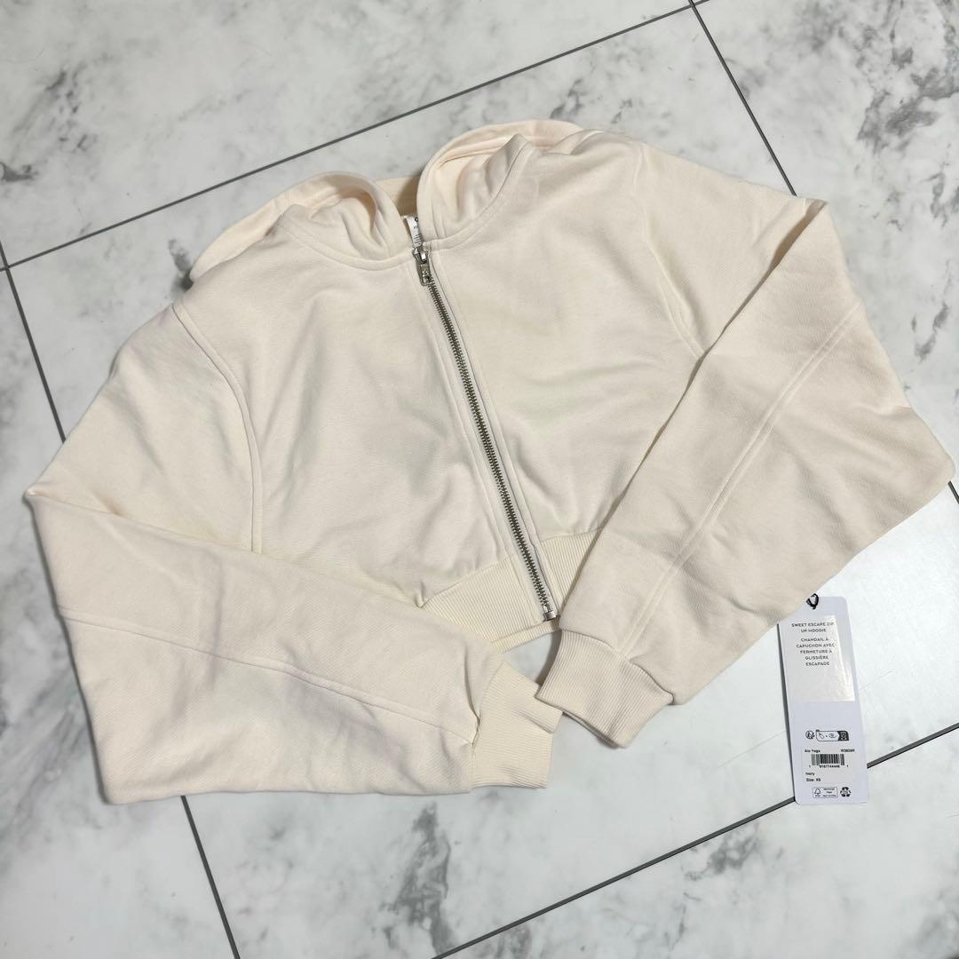 【新品タグ付き】 Alo yoga アロー ジップアップ フーディ XS
