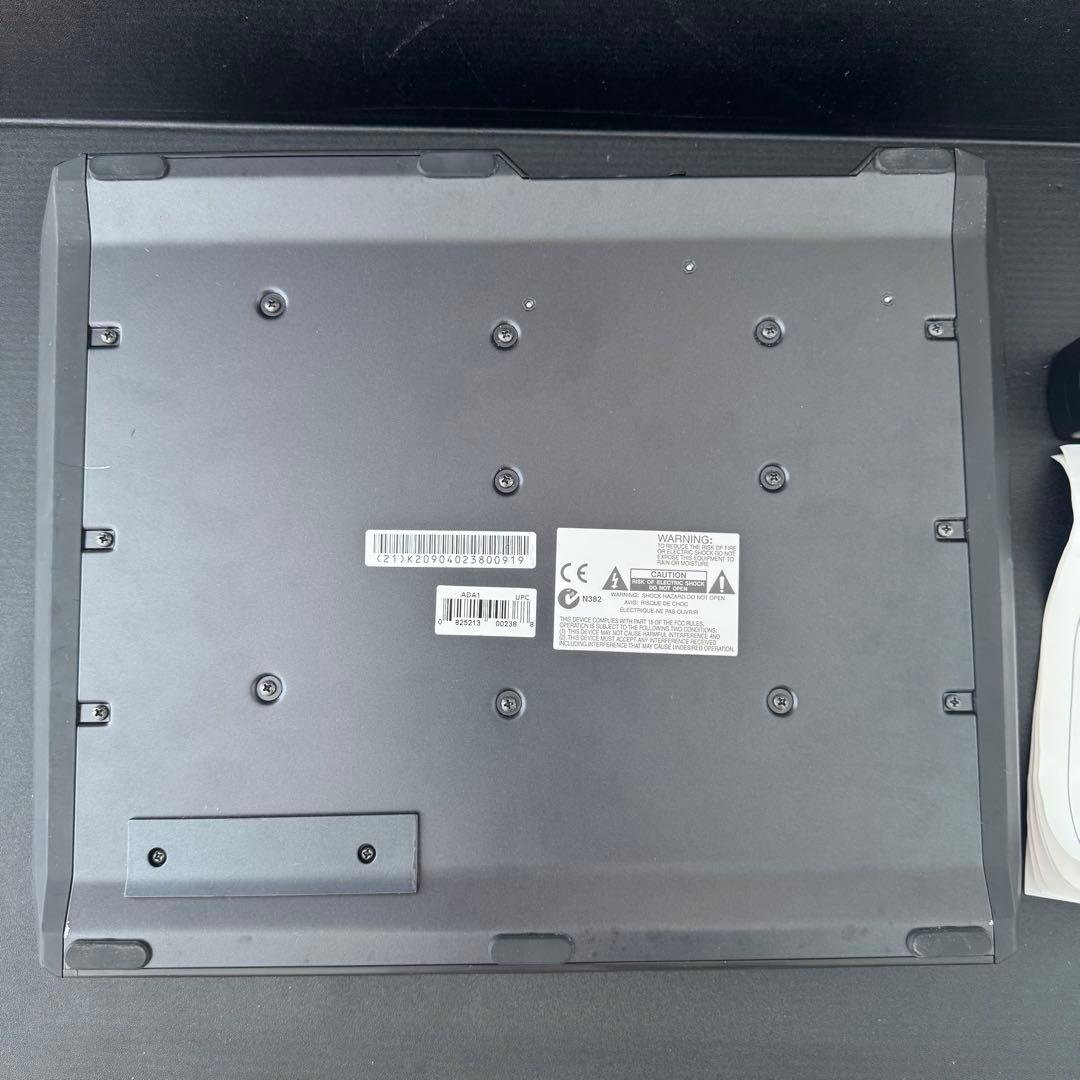 APC40 - AKAI Professional コントローラー