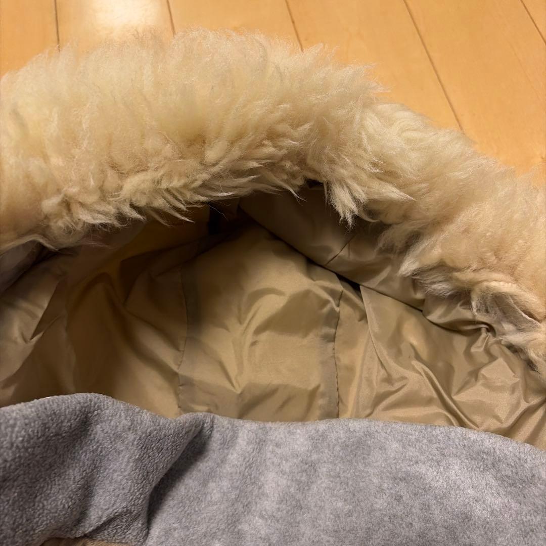 ムートンファー付き　スキーウェア　上下セット　ellesse　ゴールドウィン