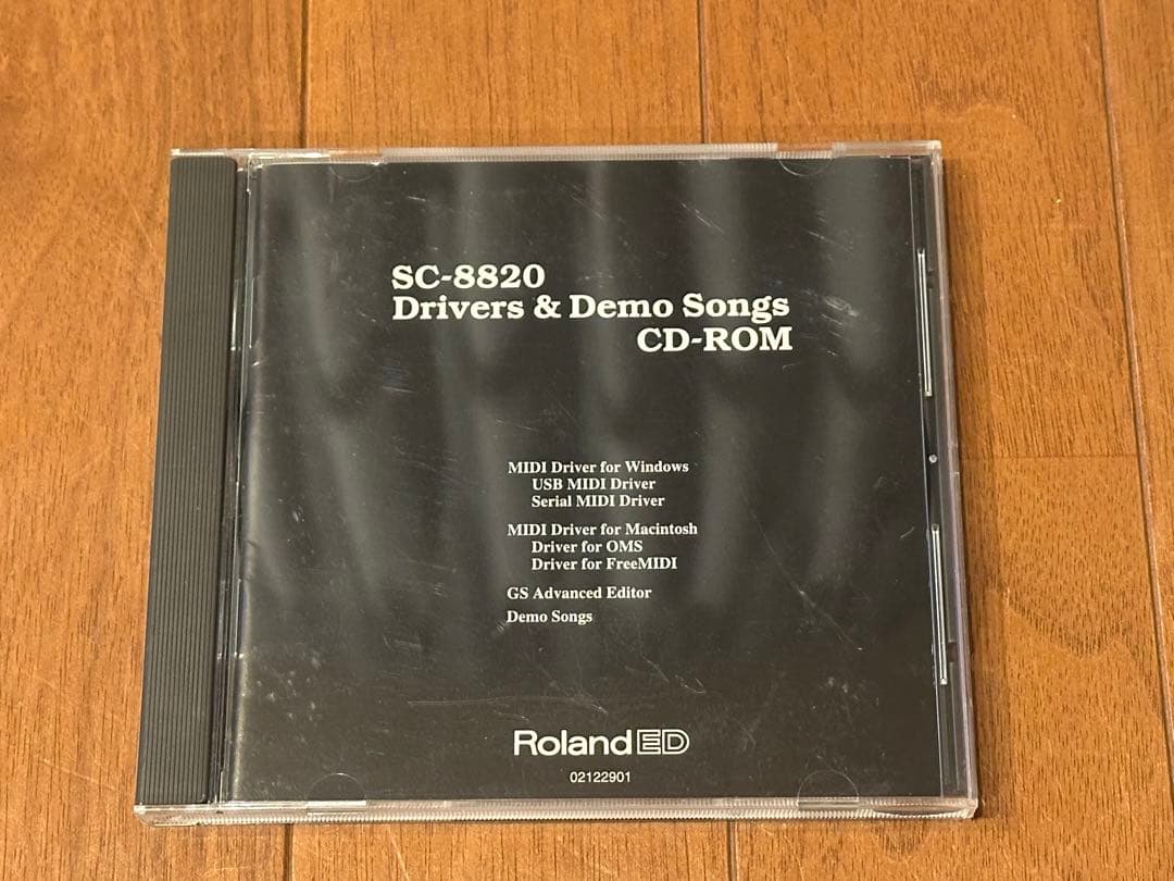 Roland SC-8820 動作未確認