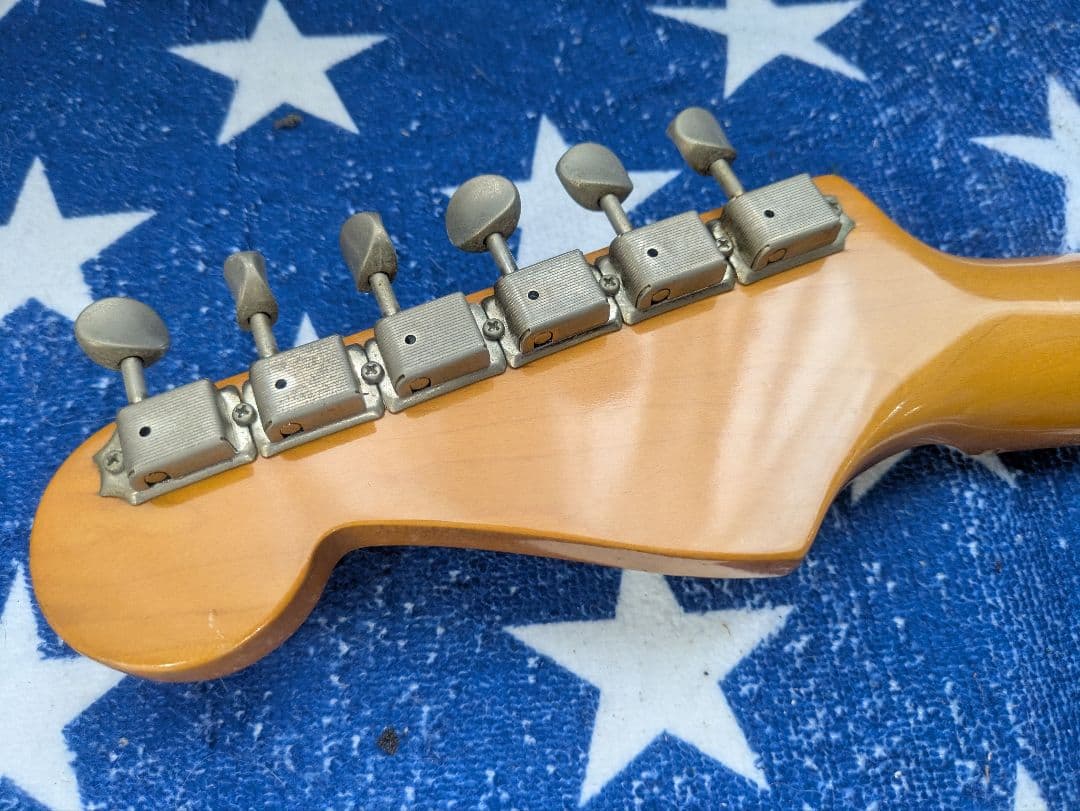 Eシリアル！　フェンダージャパン　ストラト　クラプトン仕様