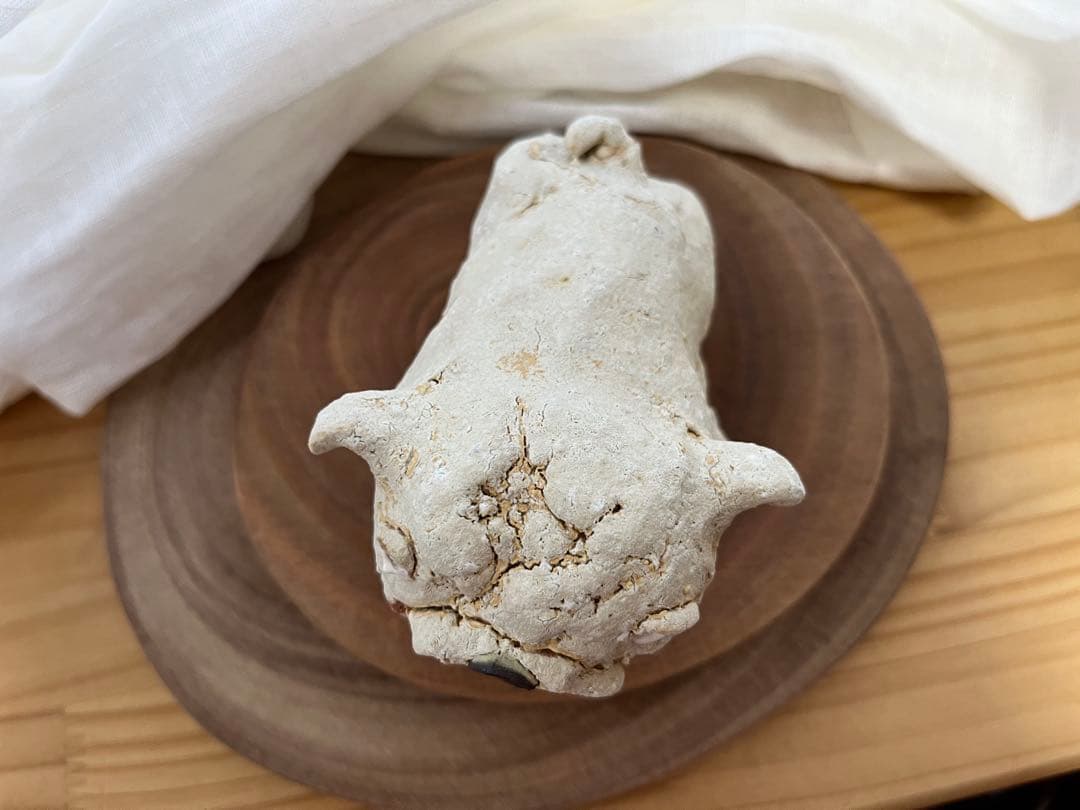 前川幸市　犬　ブルドッグ　置物　陶芸　作家　垂れ耳　白い犬