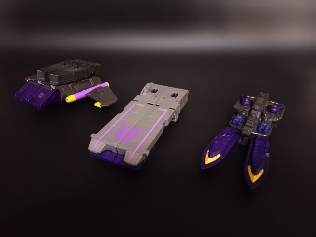 トランスフォーマーレガシー TL-70 タイダルウェーブ (アルマダユニバース)